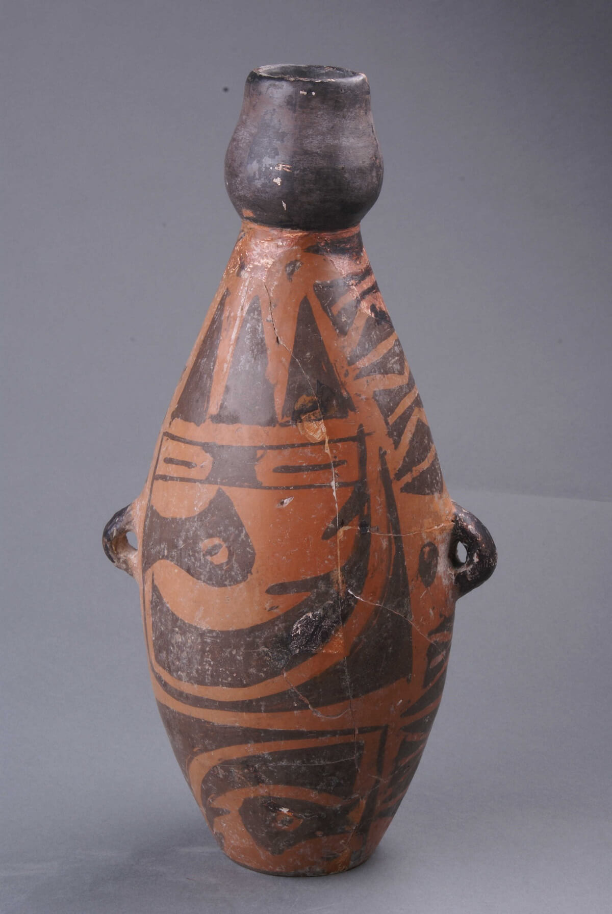 鸟鱼纹彩陶葫芦瓶