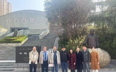 俄罗斯考古学家提什金教授一行访问西安半坡博物馆
