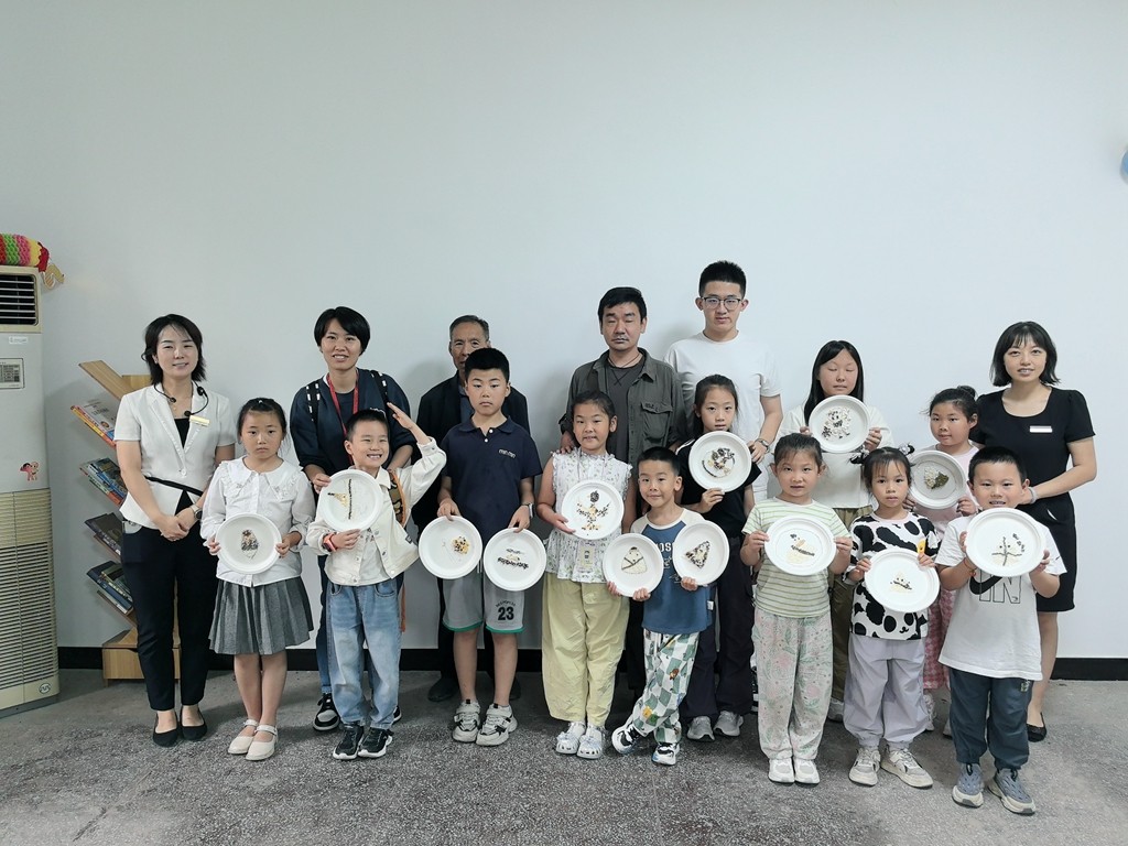 粽香遇粟香，亲子共绘“粟”味端午